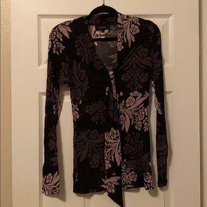 Beautiful Karen Kane top